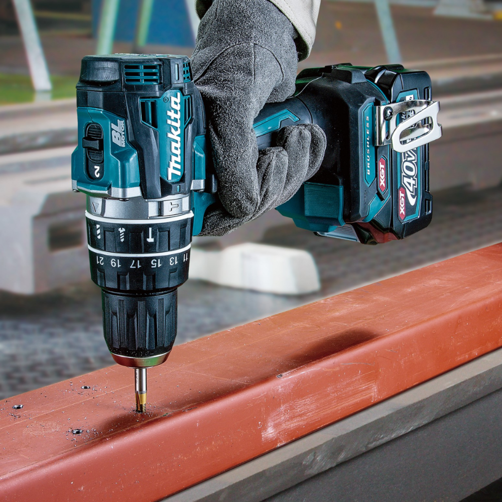 Makita HP002G - Complete Portable Drill/Driver Kit