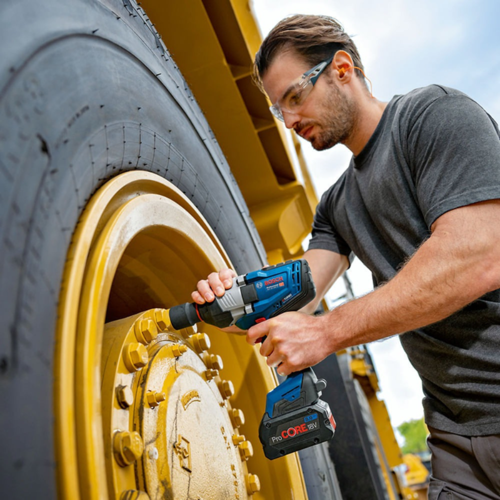 Bosch GDS 18V-1600 - Complete Portable Drill/Driver Kit